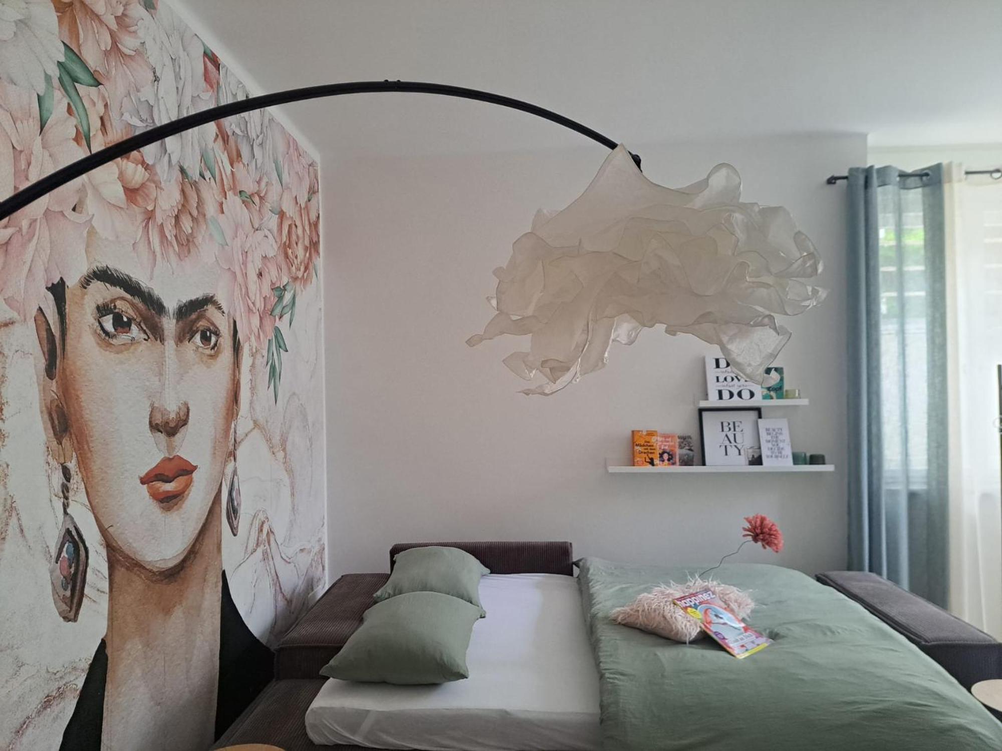 Apartment Wildflower In Privatvilla Im Herzen Merans Extérieur photo